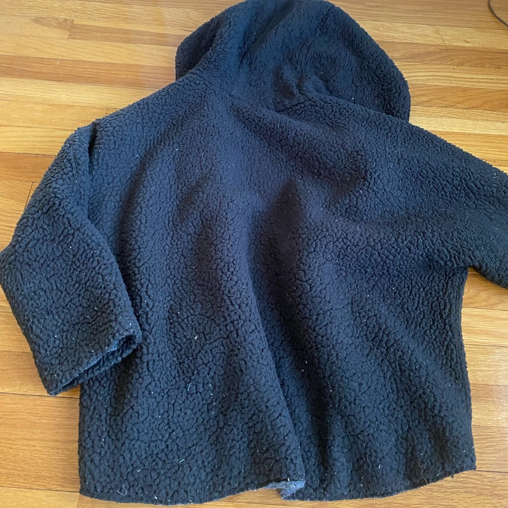 Urban Outfitters Sherpa Jacket - Picture 7 of 11